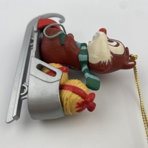 Disney Grolier Christmas Ornament Dale Skate with Walnuts Vintage 1989 - Picture 6 of 6
